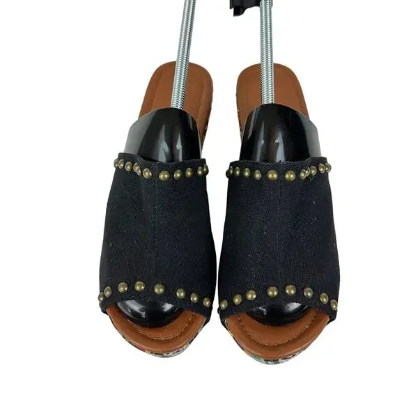 Rampage Size 7 Quizzy Black Studded Aztec Print Wedge Heels Y2K - Picture 2 of 5